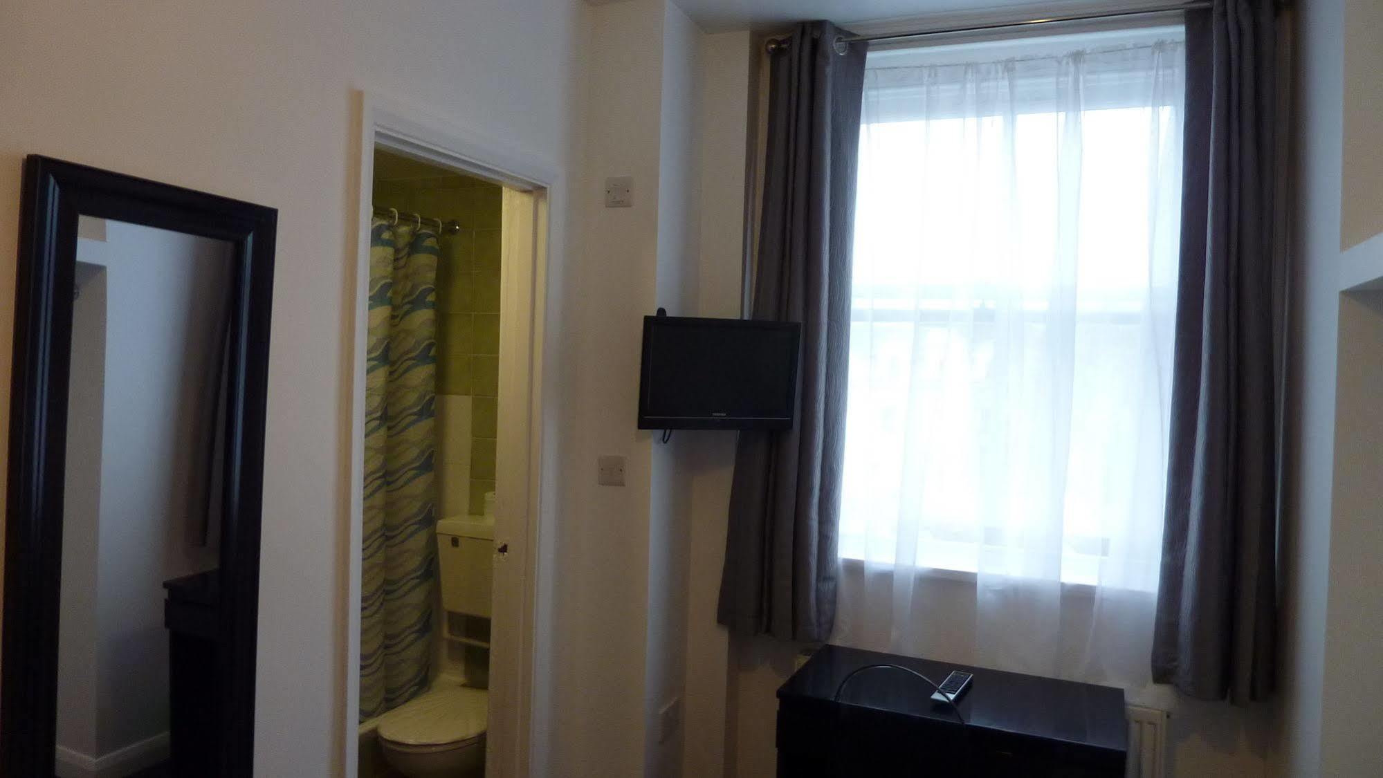 Comfort Inn Notting Hill Лондон Екстер'єр фото