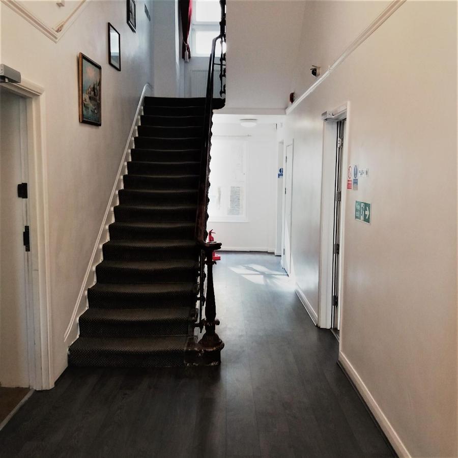 Comfort Inn Notting Hill Лондон Екстер'єр фото